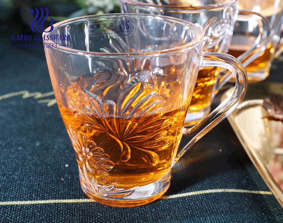 Arcoroc Vintage Clear Crystal Glass Mugs With Handles, Flower and Leaves  Pattern,coffee Cup,tea Cup Set of Four at 8 Oz. 