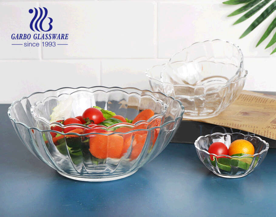 Tigela de frutas de salada de vidro transparente de grande capacidade para atacado com formato de flor de lótus e design personalizado para fábrica