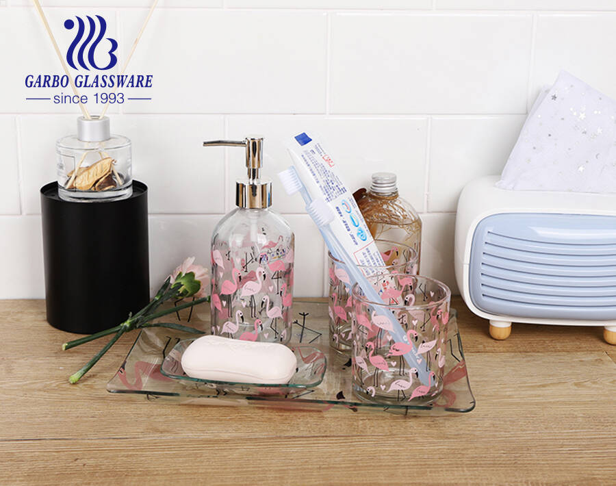 Garbo brand hotel glass bathroom accessories set for your choices and welcome to order