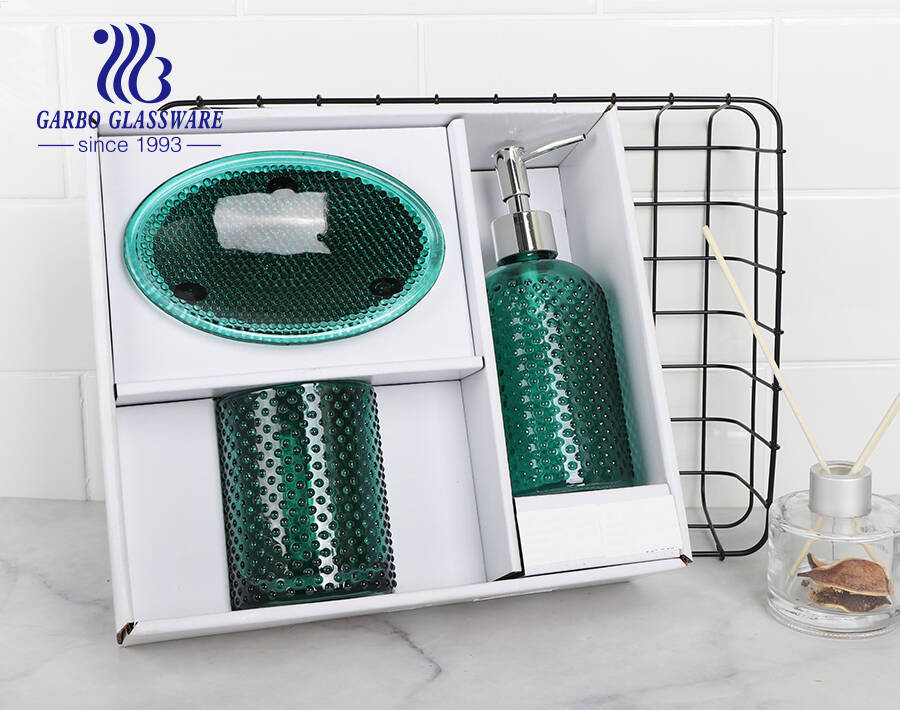 Caja de regalo hecha a máquina 3 piezas de accesorios de baño de vidrio con pulverización verde vintage para hotel