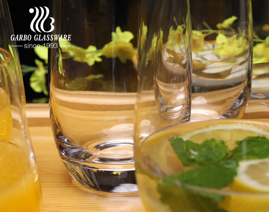 Gobelets en verre à bord découpé au laser transparent de qualité supérieure pour le service de jus de boisson