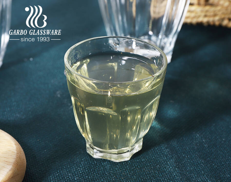 Gobelet en verre en forme de lotus populaire dans le monde entier pour le service de thé arabe expresso café latte