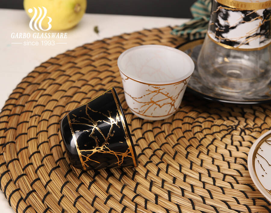 Soucoupe de tasse à thé en verre turc de style moyen-orient fait à la main sertie de verre cawa pour le café à la maison