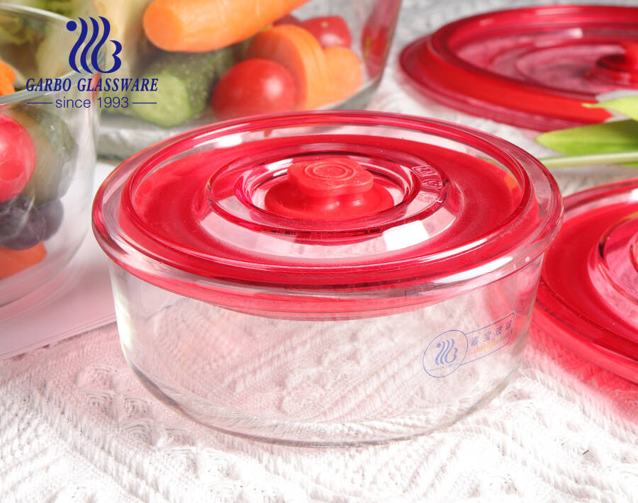 Factory heat-resistant high-borosilicate round glass food container with sealed plastic lid with air hole