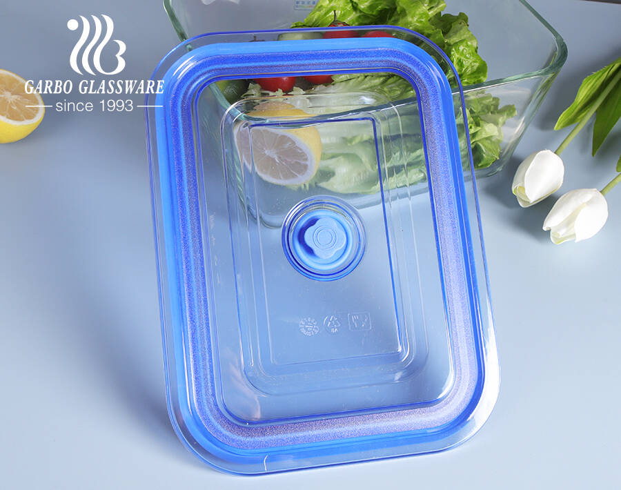 Machine-made high-borosilicate square shape glass food container lunch box with colored plastic lid with air hole