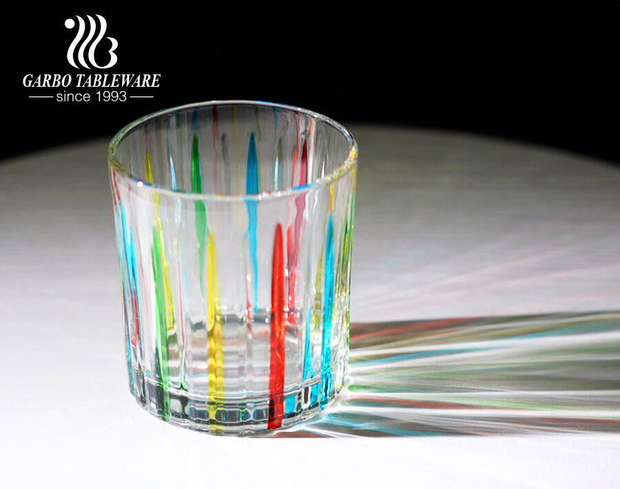 Vintage style rhombus diamond and stripe sword embossing whisky glass cups with colors hand painting