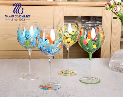 Vente en gros de 24 oz de verres à vin en forme de ballon en verre à cocktail pour une fête d'anniversaire ou un cadeau de Noël