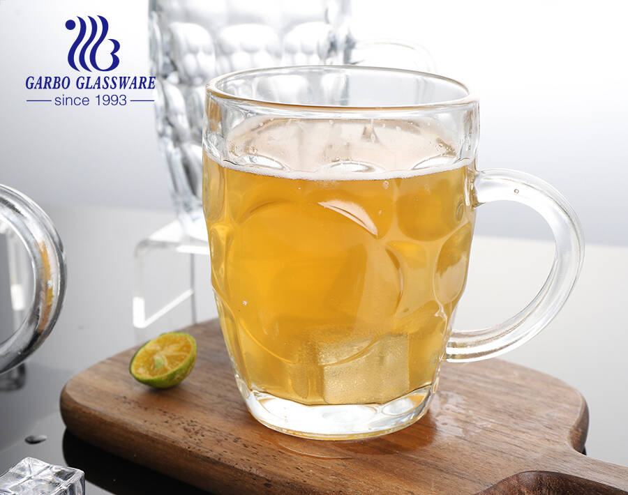 Tasse en verre adaptée à la fête de grande capacité de 20 oz avec motif ananas pour boire de la bière avec cercle