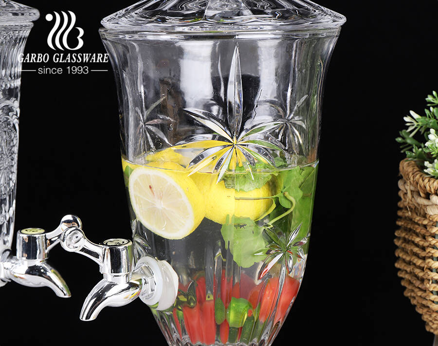 Factory High-white Embossed Glass Beverage Wine Dispenser with Metal Stopcock Engraved Sunflower Pattern Coconut Tree