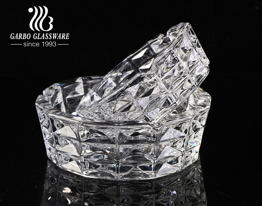 Garbo high quality stocked round outdoor embossed glass ashtray for home hotel