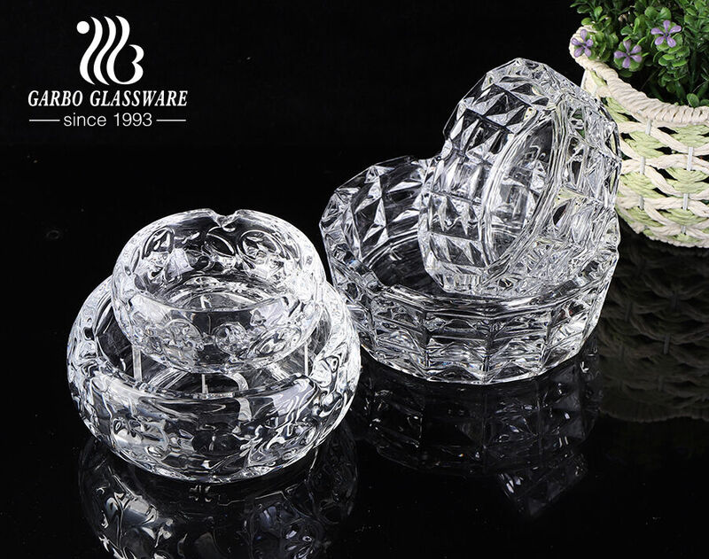 Garbo high quality stocked round outdoor embossed glass ashtray for home hotel