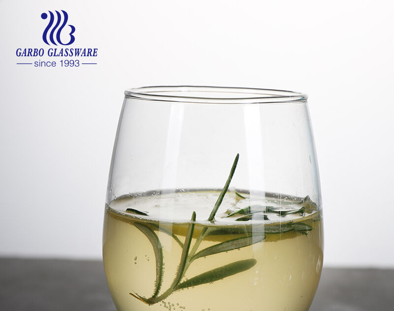 كأس النبيذ الزجاج التصميم الكلاسيكي ستيمواري في الأوراق المالية للبيع