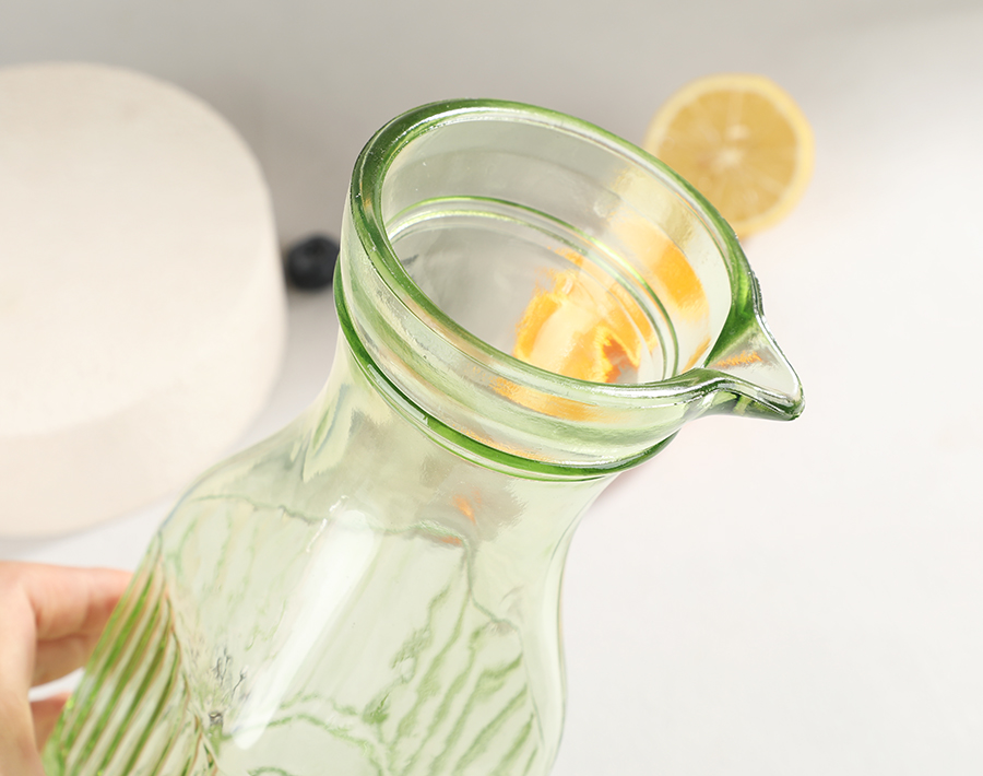 1080ml Is machine glass jug with sprayed color for South-American market