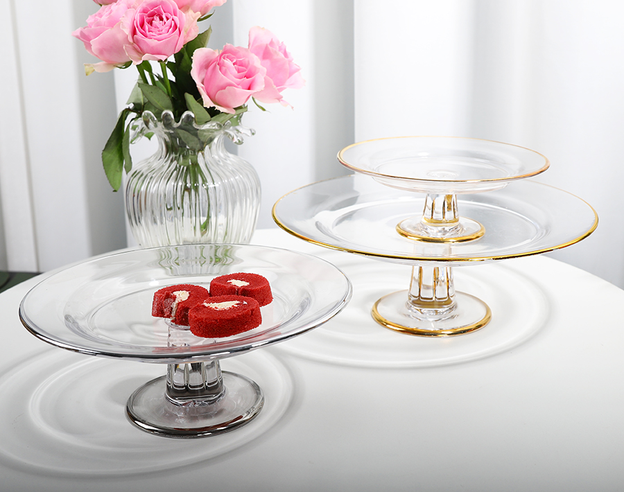 Round Shape Gold Silver Rim Plates manufacturers