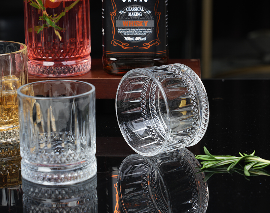 Garbo own mould engraved design glassware series glasses cup