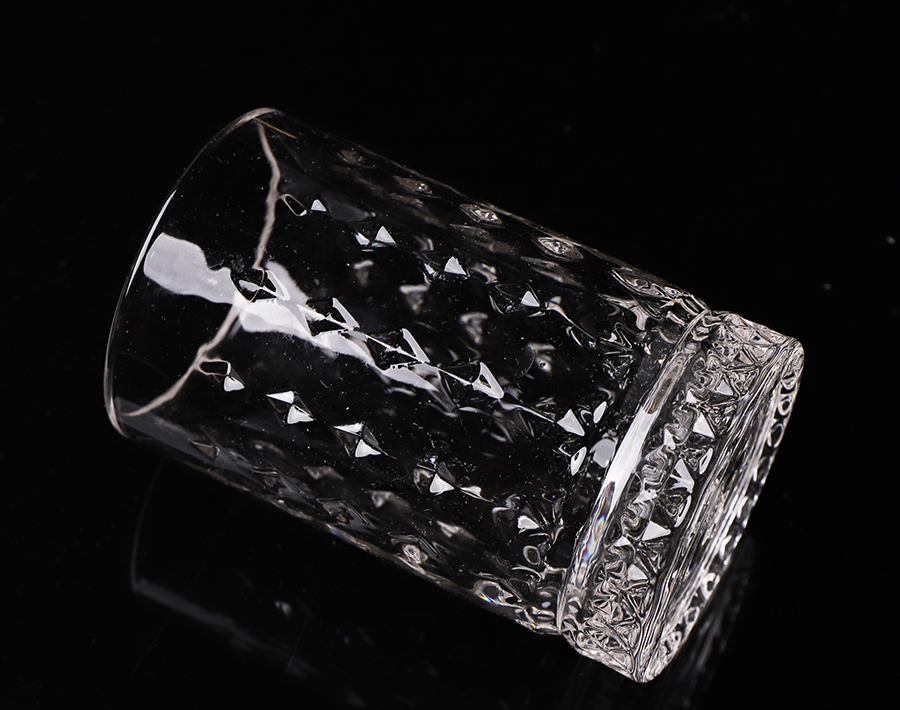 Unique Engraved Glass Cups 4.75oz Whisky With Different Bottom Shape