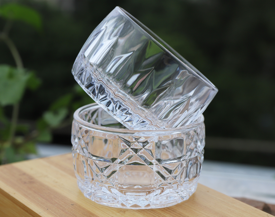 New Arrival Glass candy jar bowl 130ml snack sugar canister with lid  Made in China 