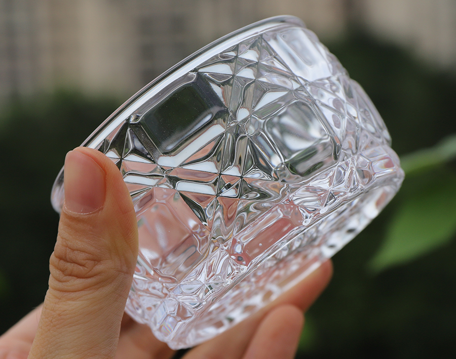 New Arrival Glass candy jar bowl 130ml snack sugar canister with lid  Made in China 