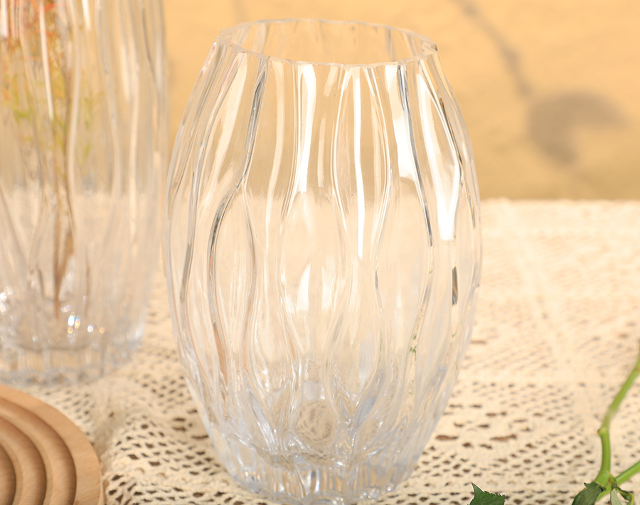 Irregular Deep Engraved Glassware Striped Line Glass Vase 