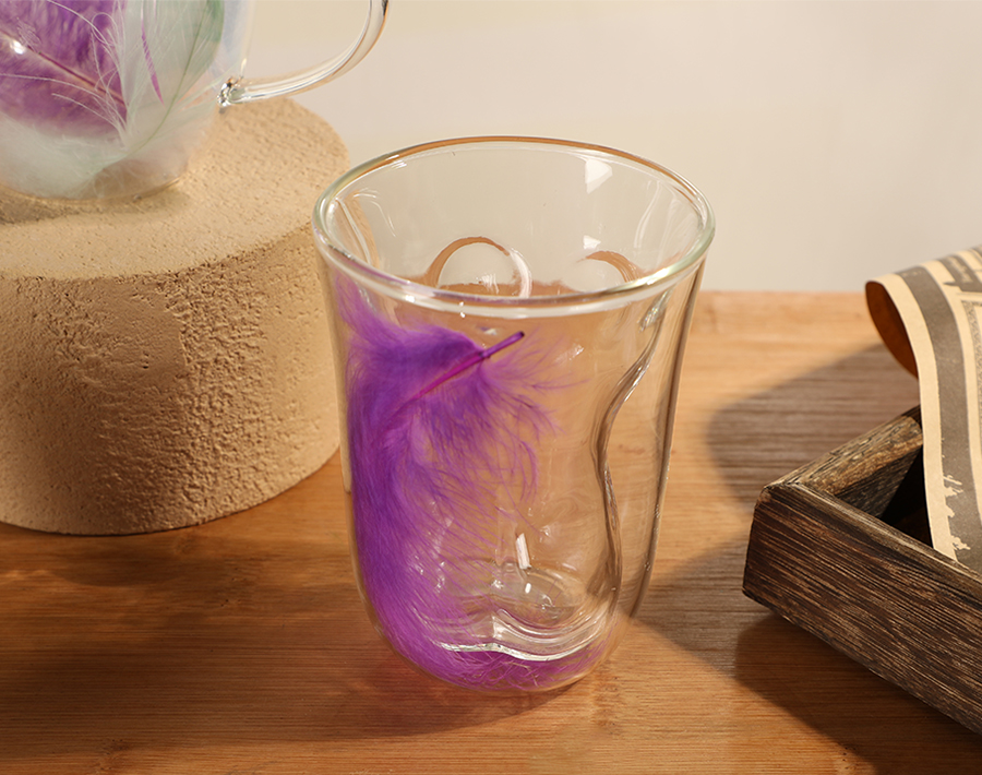 Real feather decoration double wall glass coffee mug