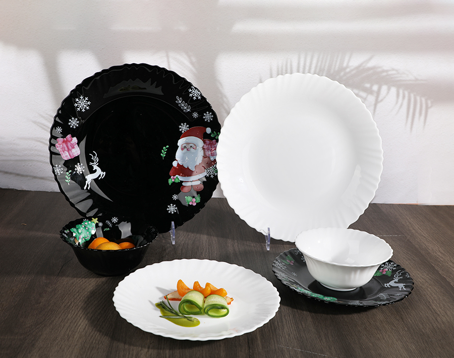 Christmas Festival Decor Black Opal Glass Plates Sets Gathering Atmosphere