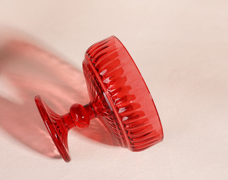 Red Color Glassware Sets Wedding Glass Cups Pretty Engraved Pattern Goblets