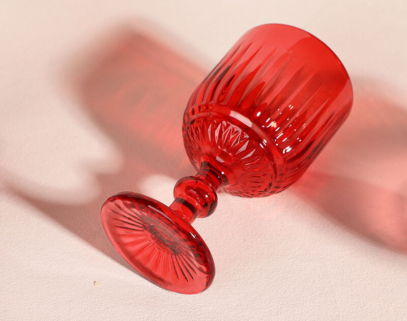 Red Color Glassware Sets Wedding Glass Cups Pretty Engraved Pattern Goblets
