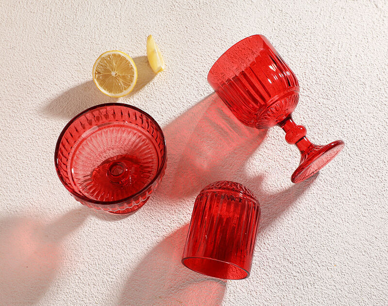 Red Color Glassware Sets Wedding Glass Cups Pretty Engraved Pattern Goblets