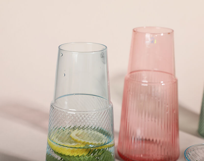 Machine Blown Glass Bottle Spray Color Kettle