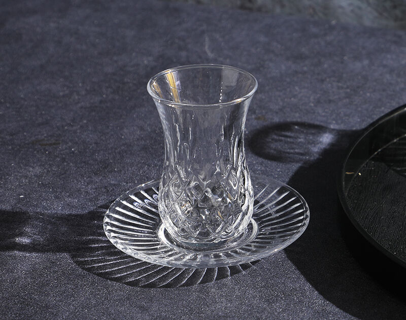 Transparent embossed 135ml tea mug with 4.6 inches saucer set with new design