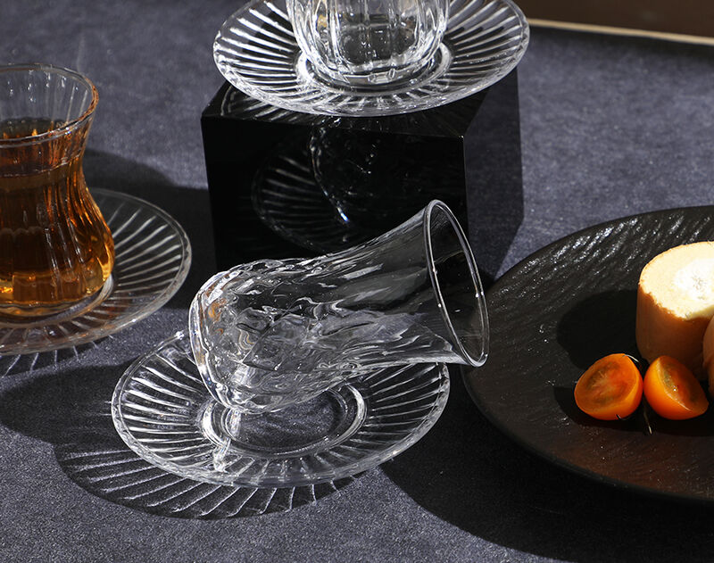 Transparent embossed 135ml tea mug with 4.6 inches saucer set with new design
