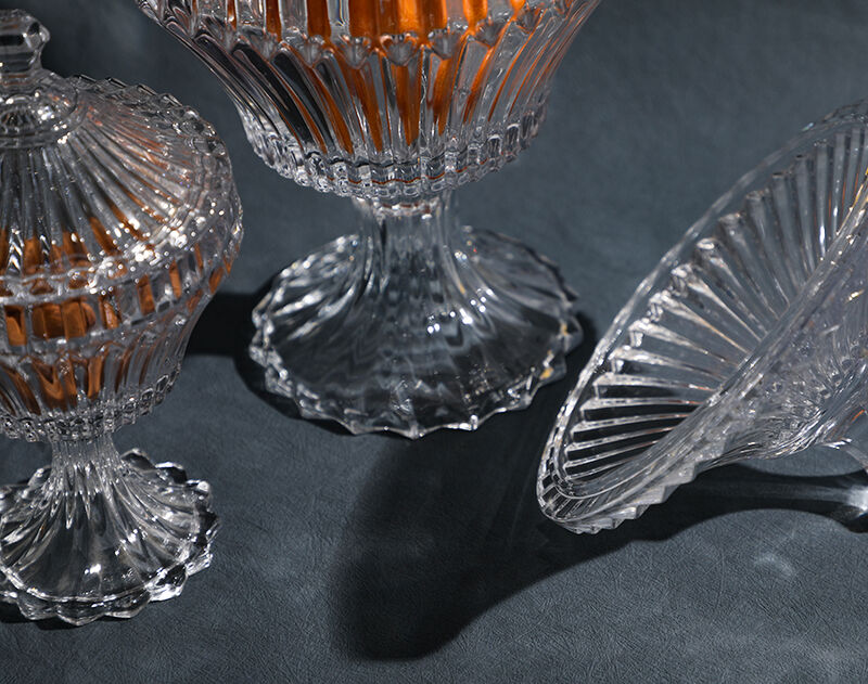 High quality new footed glass candy jar with line design