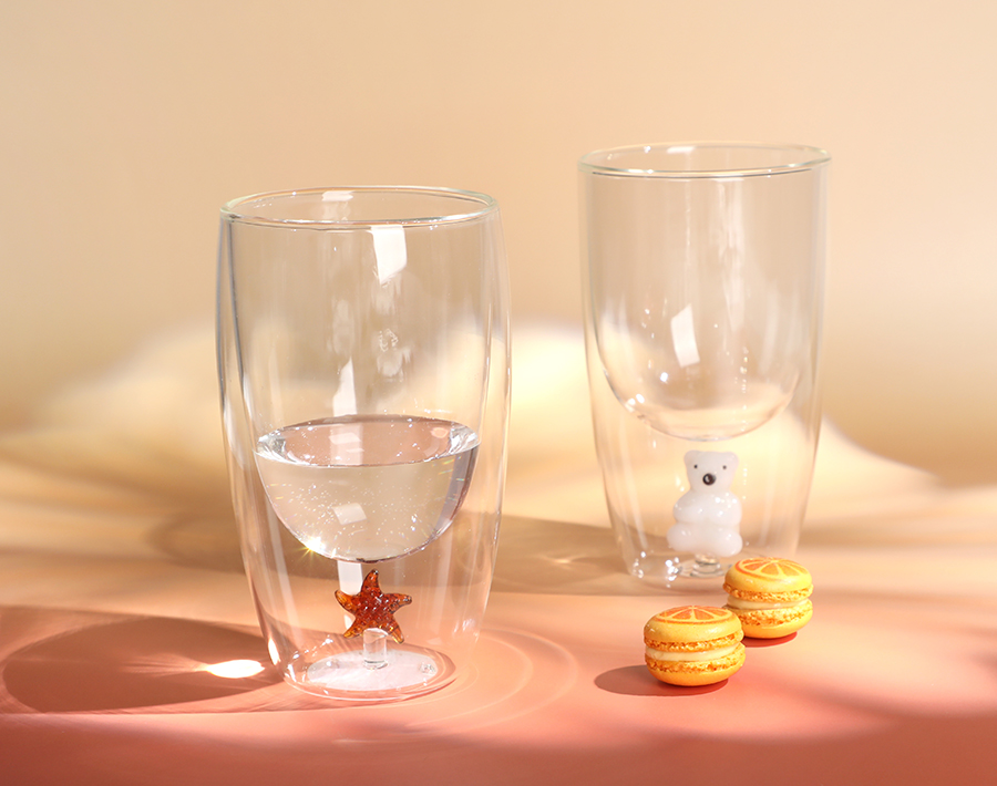Garbo new high borosilicate glass doudle wall cup with decor inside