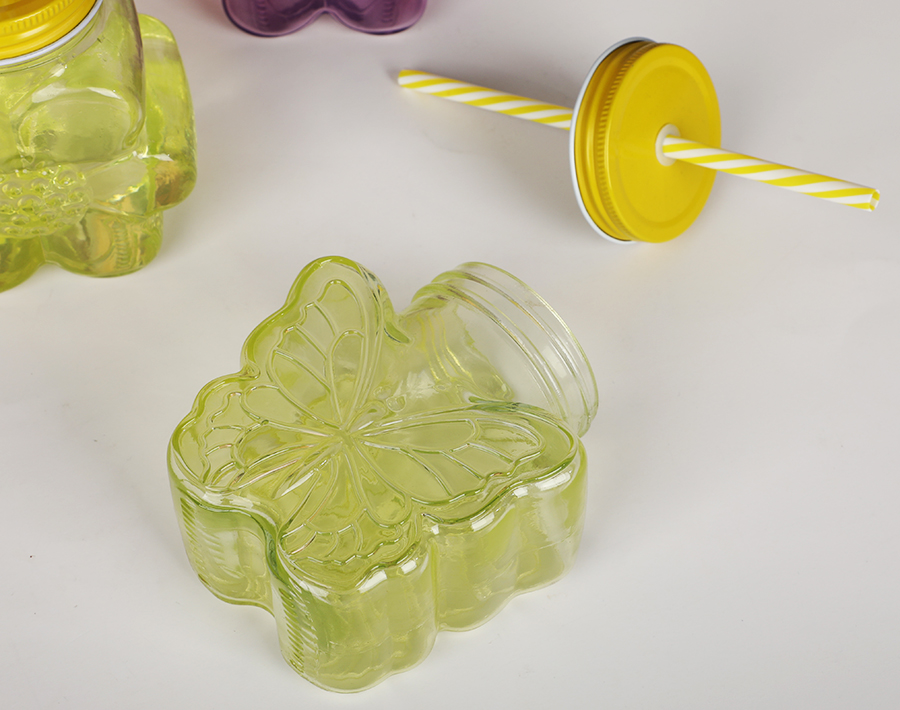 Facotry Butterfly Flower Shape Glass Jar Bottle