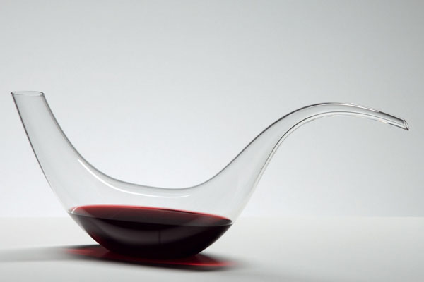 Different shapes of wine decanter