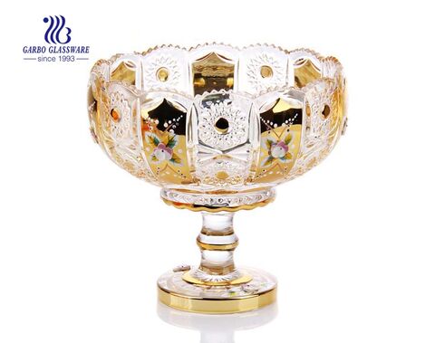 7.01'' Glass Vasa with Golden Planting