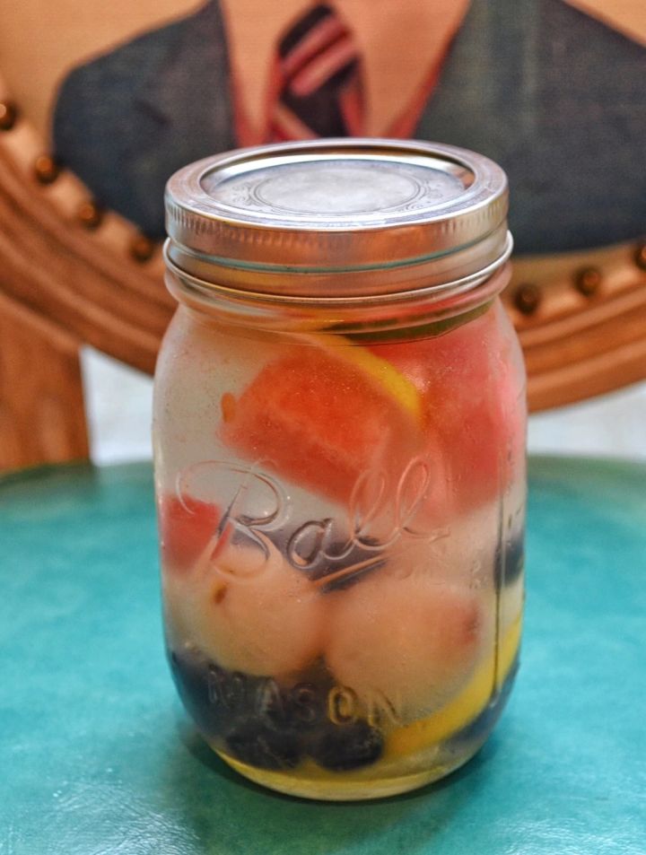 10 Brilliant Things You Can Do With A Glass Mason Jar