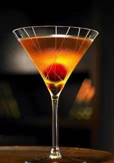 Top 15 loại cocktail phổ biến nhất trong quán bar