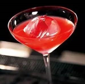 Top 15 loại cocktail phổ biến nhất trong quán bar