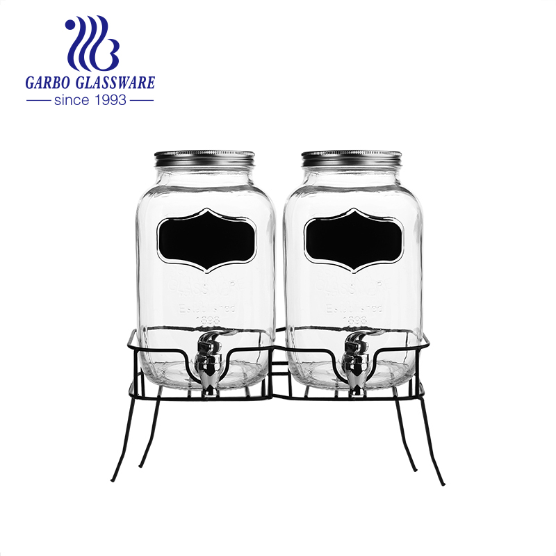 Doppeltafel-Getränkespender mit Metallständer für eiskalte Punschgetränke