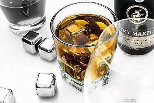 Chúng ta cho gì vào rượu whisky? Và tại sao? Cid = 3