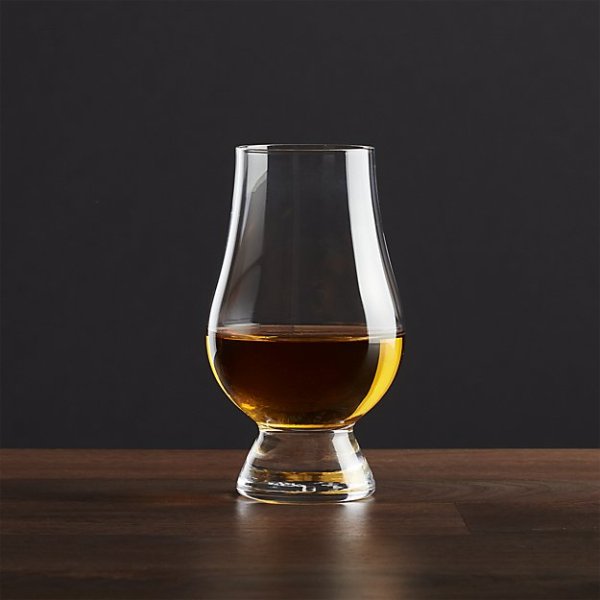 How to pick whisky glass