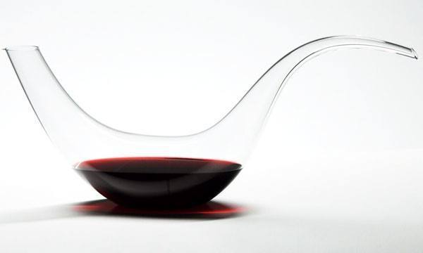 Bình gạn rượu là gì? Bạn có biết chức năng của decanter không? Cid = 3