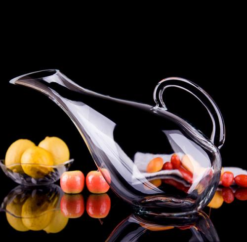 Bình gạn rượu là gì? Bạn có biết chức năng của decanter không? Cid = 3