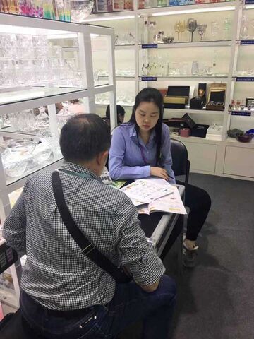 The 4th day of 126th canton fair -Garbo Glassware