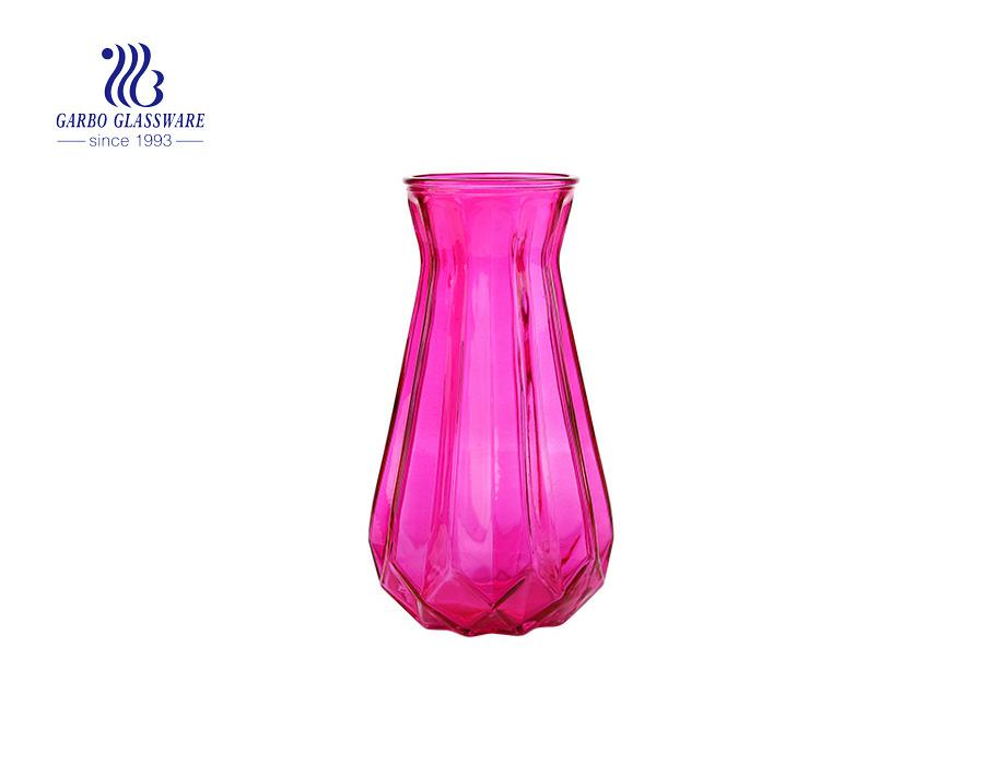 Do you know why some people pick vase with glass material