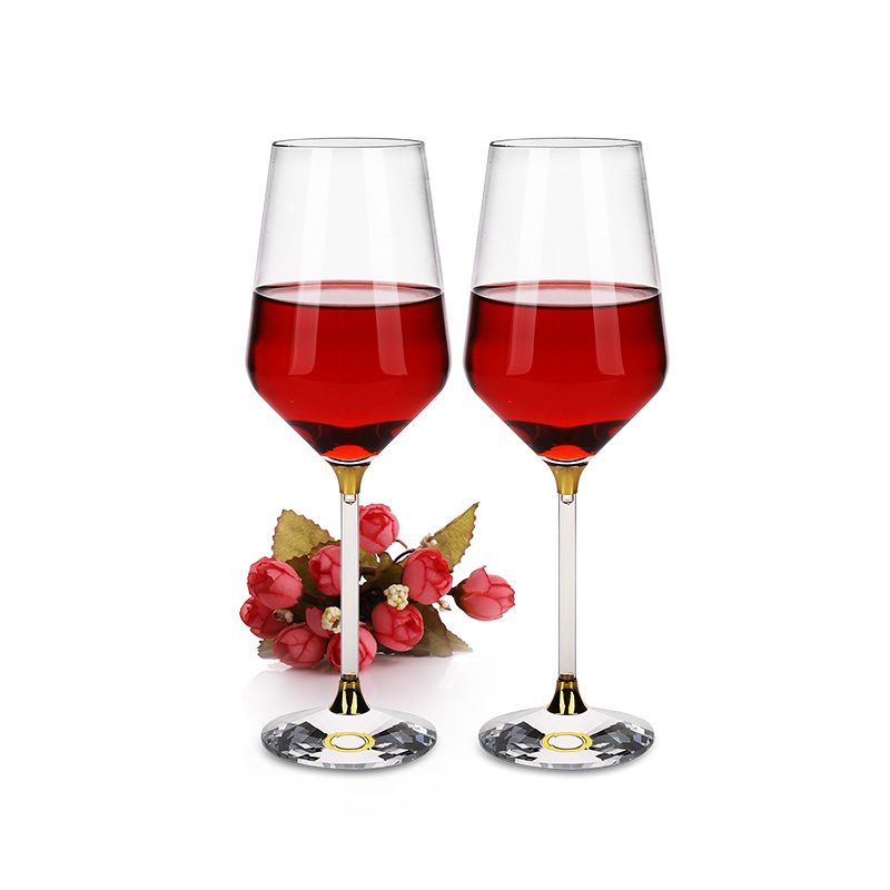 Savez-vous comment choisir une tasse en verre de vin rouge de bonne qualité