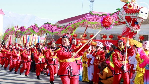 Do you know the different traditional customs of  China  province