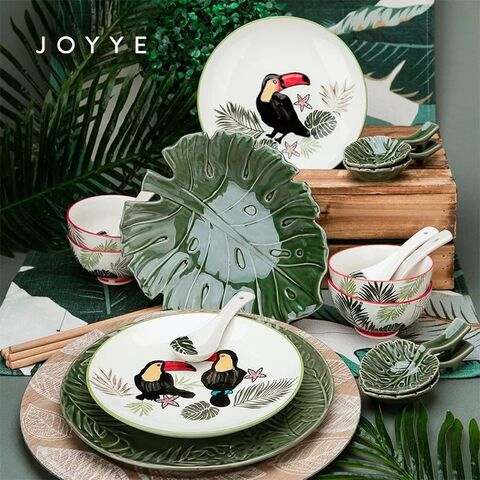 Own a set of beautiful tableware, enjoy your life