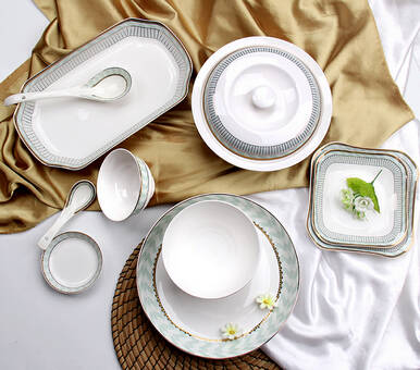 Which style of fancy dinner set do you prefer